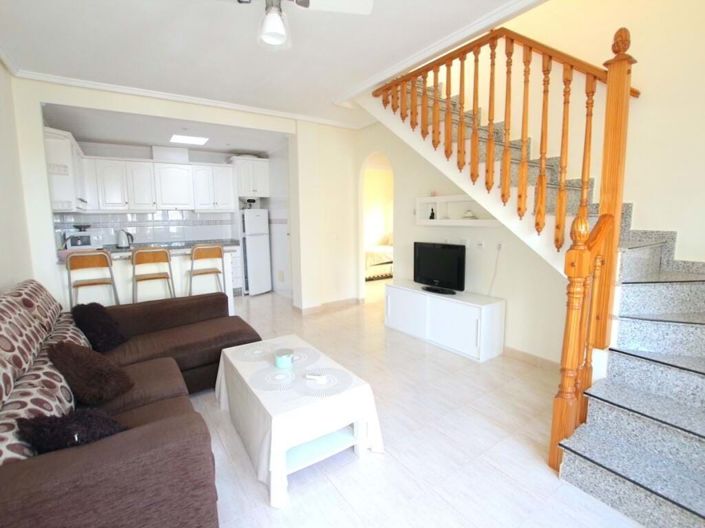 Image No.7-3 Bed Townhouse for sale