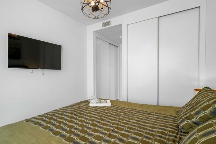 Image No.10-2 Bed Apartment for sale