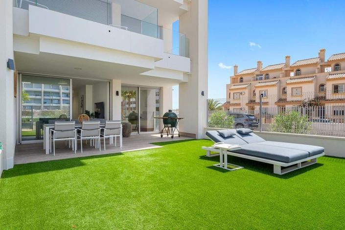 Image No.22-2 Bed Apartment for sale