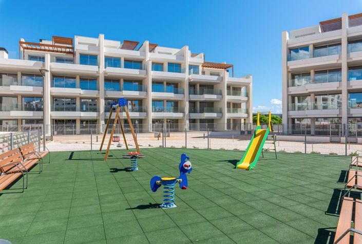 Image No.25-2 Bed Apartment for sale