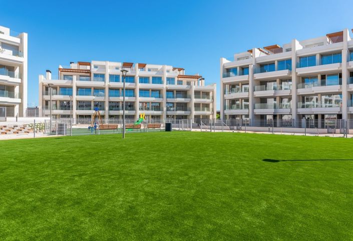 Image No.26-2 Bed Apartment for sale