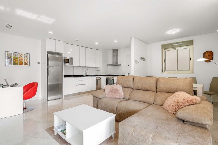 Image No.2-2 Bed Apartment for sale