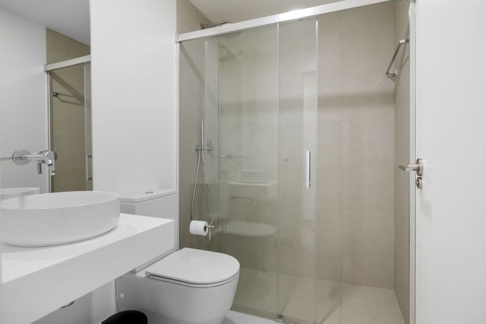 Image No.24-3 Bed Apartment for sale