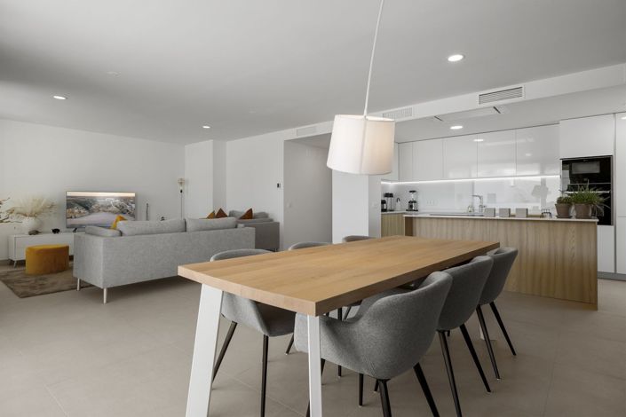 Image No.7-3 Bed Apartment for sale