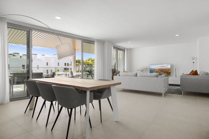 Image No.8-3 Bed Apartment for sale