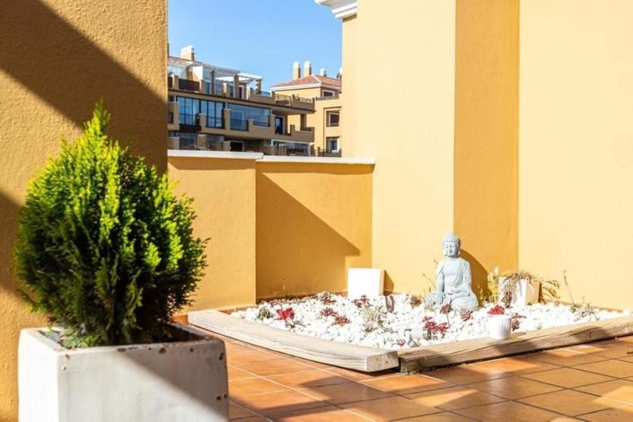 Image No.30-3 Bed Penthouse for sale