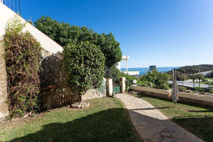 Image No.52-4 Bed Property for sale