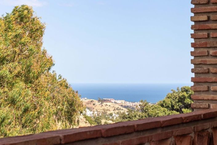 Image No.15-4 Bed Villa for sale