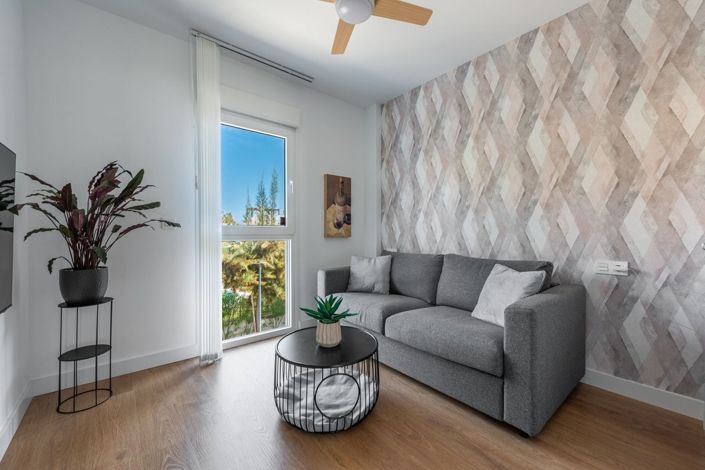 Image No.14-3 Bed Townhouse for sale