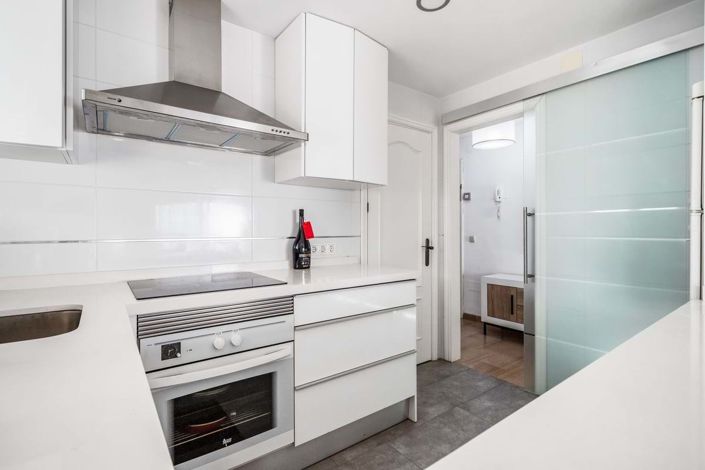 Image No.13-3 Bed Apartment for sale