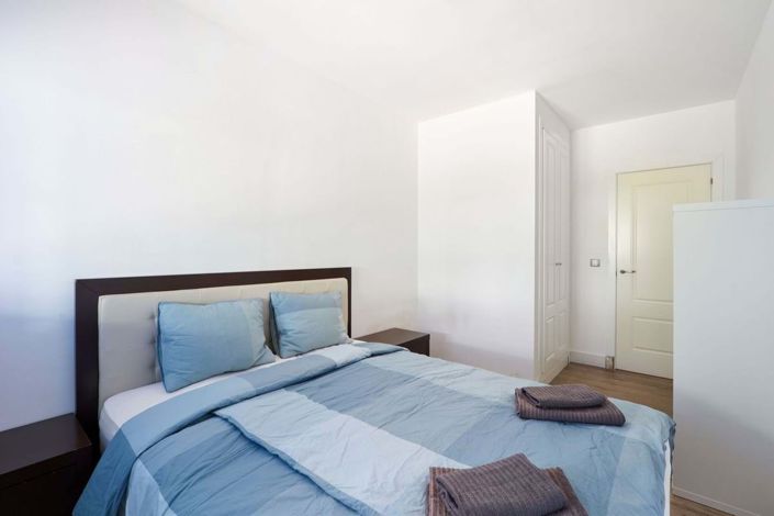 Image No.20-3 Bed Apartment for sale