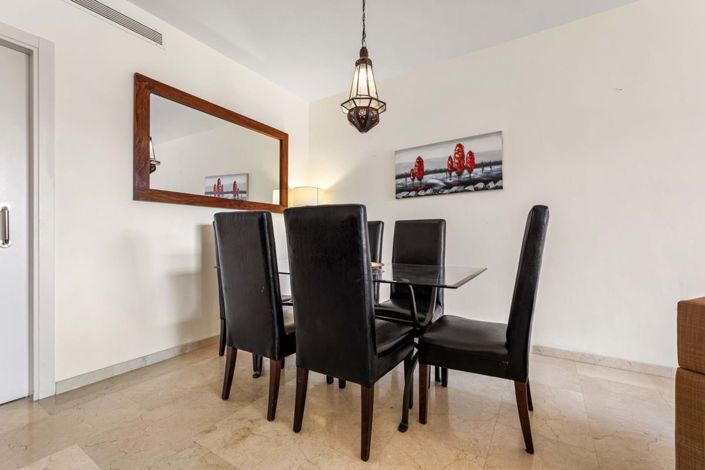 Image No.8-3 Bed Apartment for sale