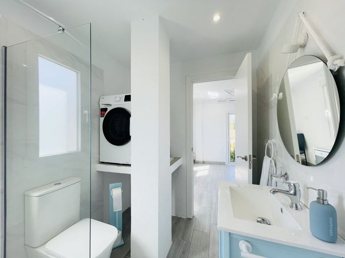 Image No.22-3 Bed Townhouse for sale