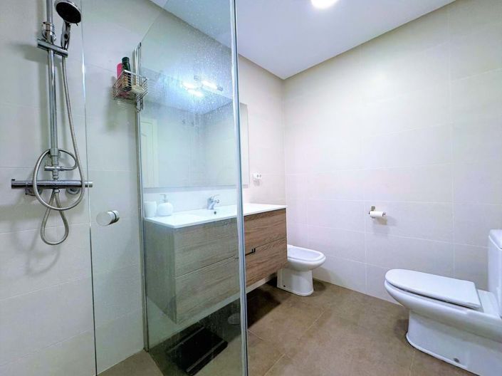 Image No.29-3 Bed Apartment for sale