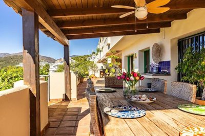 4 Bed Apartment for sale