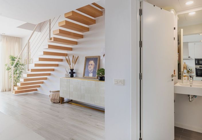 Image No.13-3 Bed Townhouse for sale