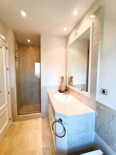 Image No.27-2 Bed Penthouse for sale