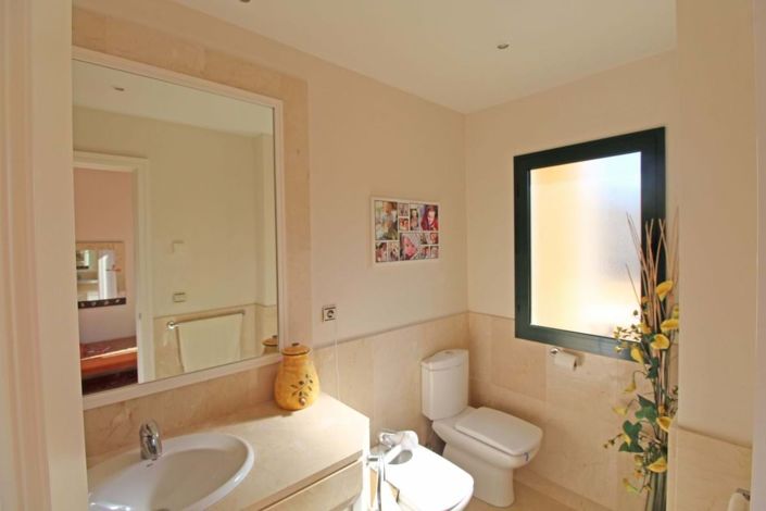 Image No.37-2 Bed Penthouse for sale