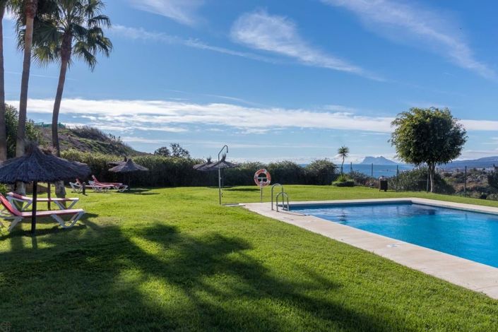 Image No.32-2 Bed Apartment for sale