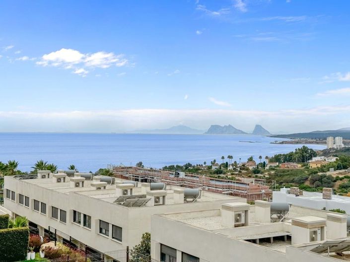 Image No.34-4 Bed Townhouse for sale