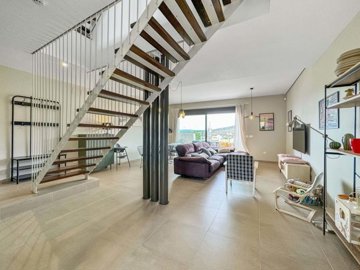 1447-528251-78d1f4f8b6655591b02d22fabb36a692d