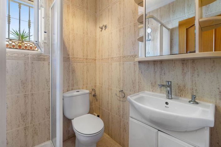 Image No.19-3 Bed Villa for sale