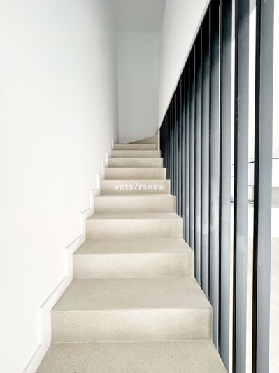 Image No.13-3 Bed Townhouse for sale