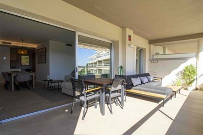 1447-530115-78d1f4f8b6655591b02d22fabb36a692d