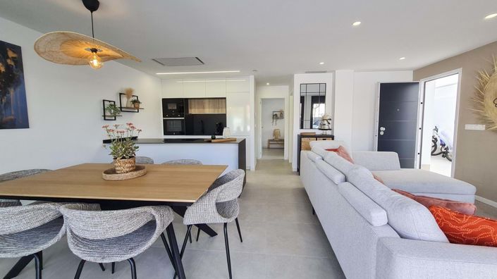 Image No.3-3 Bed Villa for sale