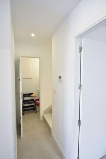 Image No.43-3 Bed Villa for sale