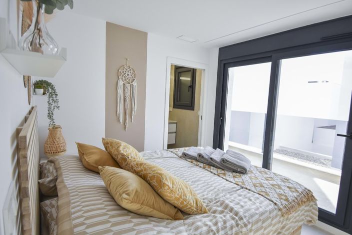 Image No.44-3 Bed Villa for sale