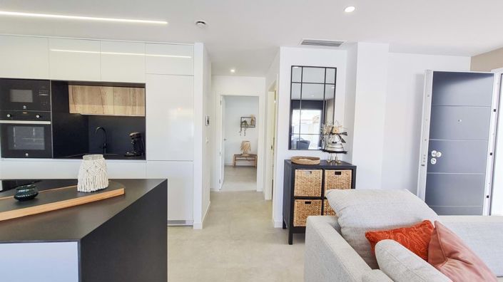 Image No.8-3 Bed Villa for sale