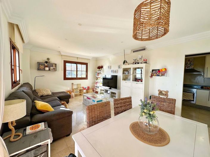 Image No.12-2 Bed Apartment for sale