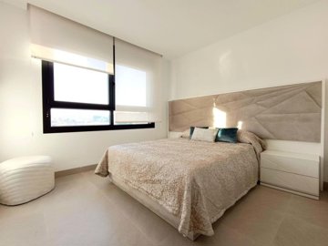 1447-527361-78d1f4f8b6655591b02d22fabb36a692d