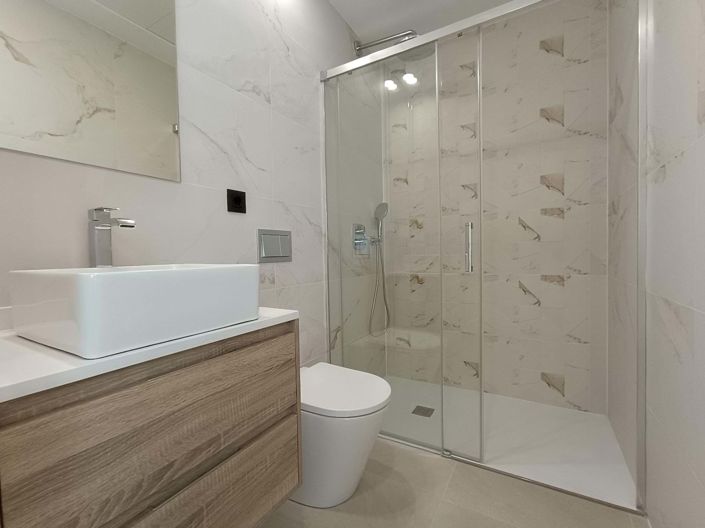 Image No.8-3 Bed Villa for sale