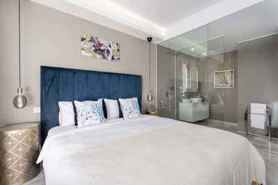 1447-525784-78d1f4f8b6655591b02d22fabb36a692d