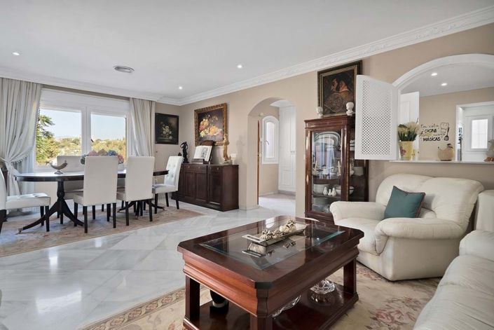 Image No.37-3 Bed Townhouse for sale