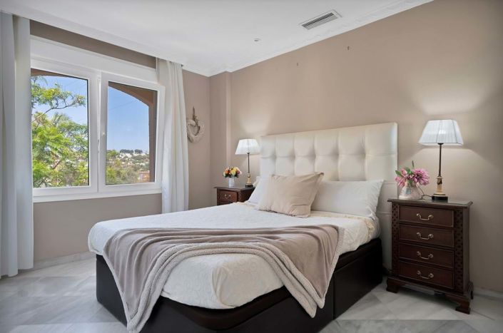 Image No.7-3 Bed Townhouse for sale