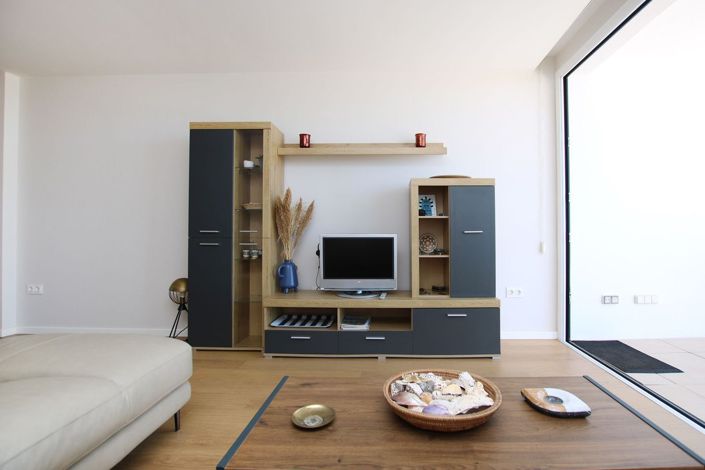 Image No.24-3 Bed Apartment for sale