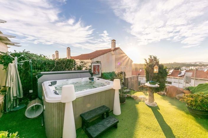 Image No.2-3 Bed Townhouse for sale