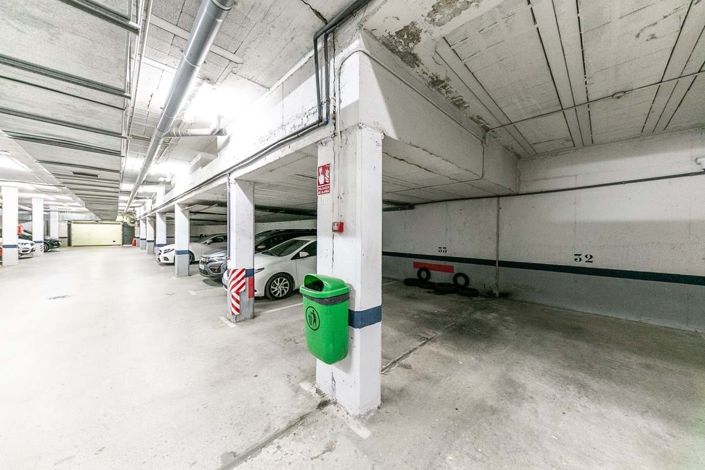 Image No.31-3 Bed Townhouse for sale