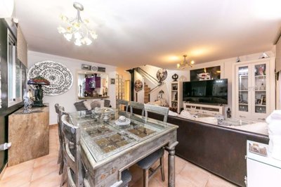 1447-530120-78d1f4f8b6655591b02d22fabb36a692d