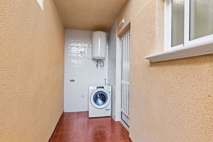 Image No.16-2 Bed Apartment for sale