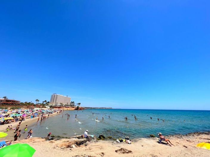 Image No.26-3 Bed Villa for sale