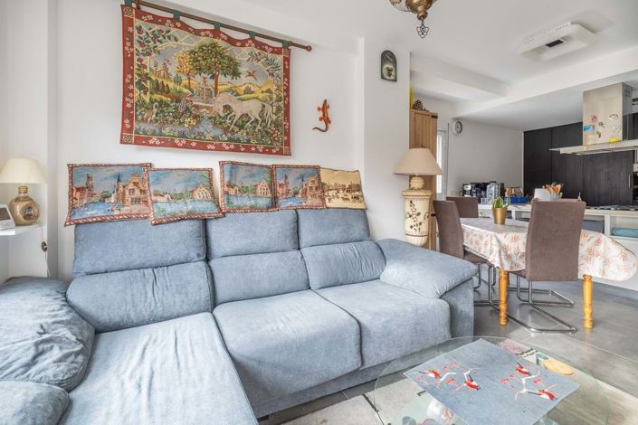 Image No.3-3 Bed Apartment for sale