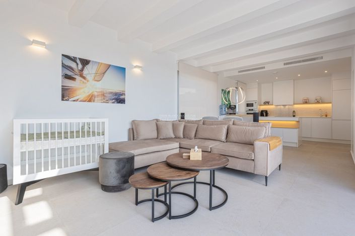 Image No.6-3 Bed Villa for sale