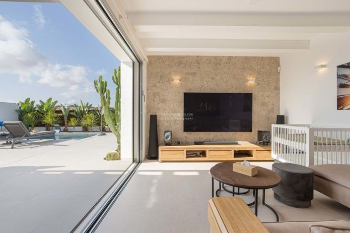 Image No.8-3 Bed Villa for sale