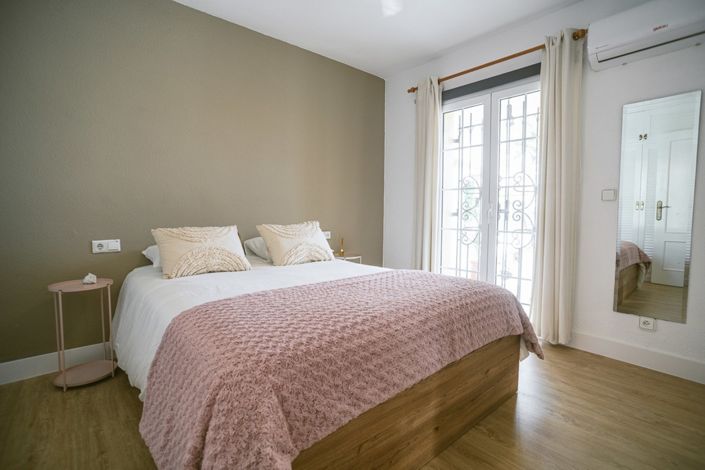 Image No.27-3 Bed Villa for sale