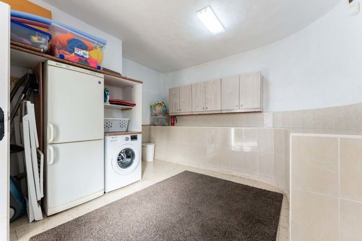 Image No.17-3 Bed Villa for sale