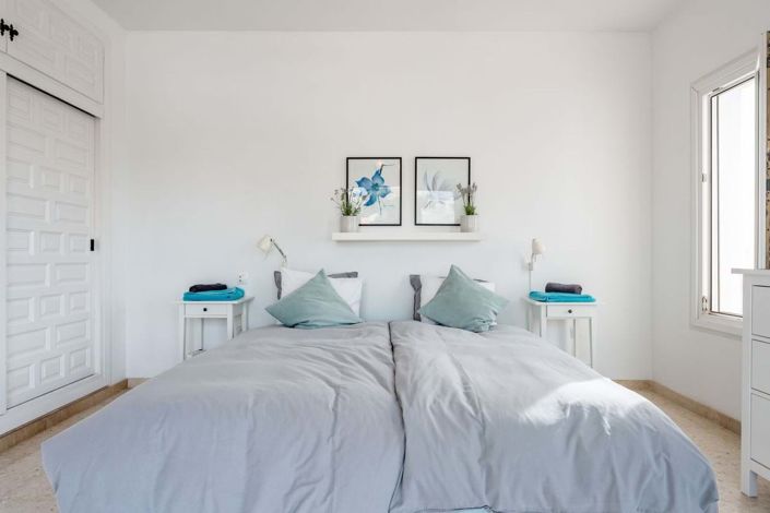 Image No.28-3 Bed Villa for sale